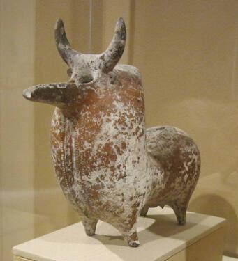 Zoomorphic vessel (bull)