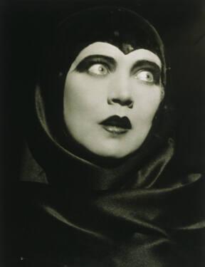 Renée Adorée
