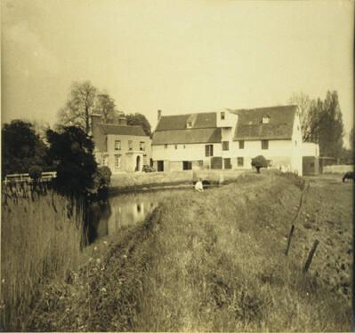 Old Man Mill House