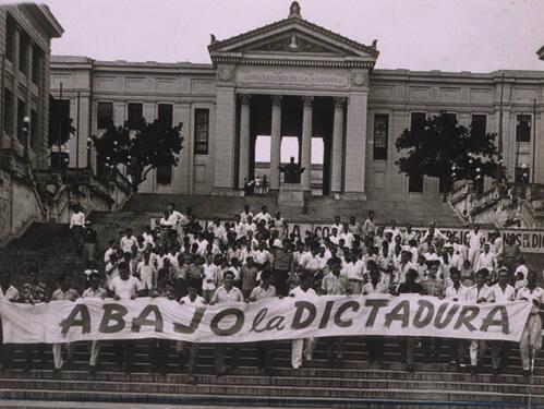 Abajo la Dictadura