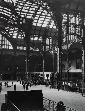 Penn Station, Interior