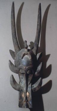 Kponyungo Mask