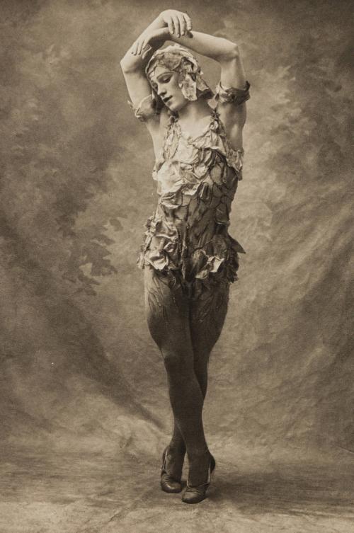 Monsieur Vaslav Nijinsky, Le Spectre de la Rose (Vaslav Nijinsky in The Specter of the Rose)
