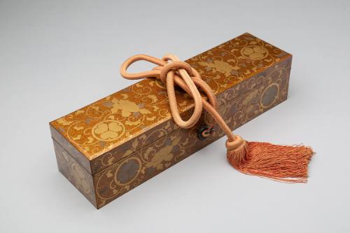 Scroll or Document Box with Tokugawa Family Crest