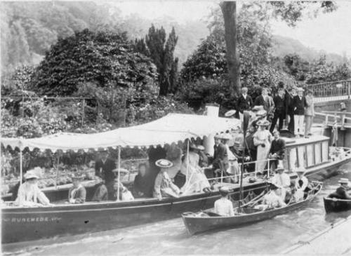 Boating Scene, Maidenhead