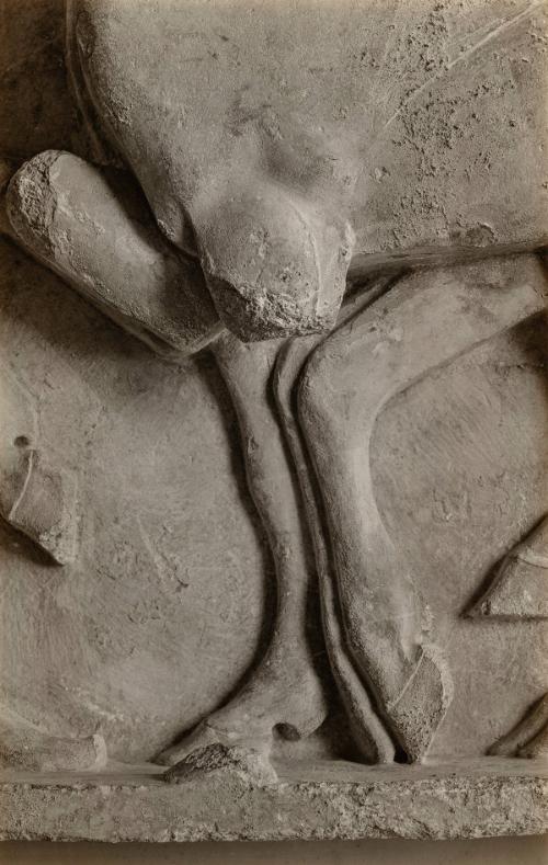 The Treasury of the Siphnians at Delphi. Studies in the History and Criticism of Sculpture, Volume IV