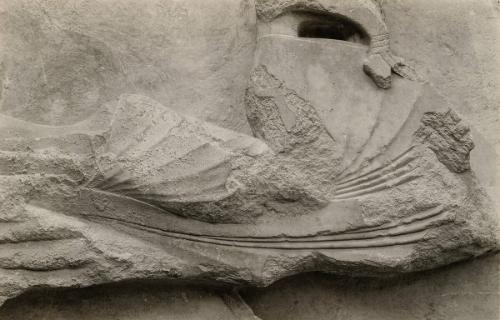 The Treasury of the Siphnians at Delphi. Studies in the History and Criticism of Sculpture, Volume IV
