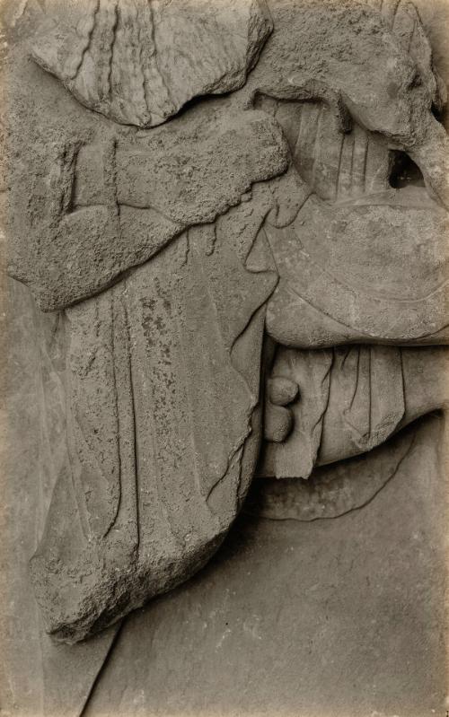 The Treasury of the Siphnians at Delphi. Studies in the History and Criticism of Sculpture, Volume IV