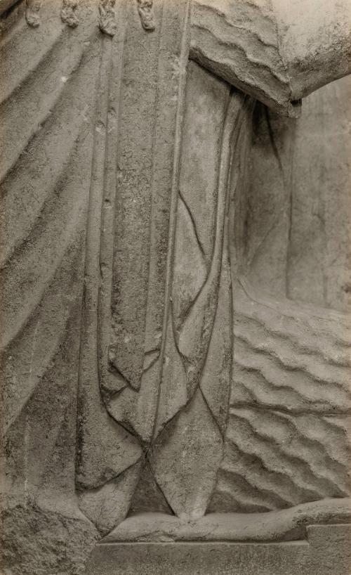 The Treasury of the Siphnians at Delphi. Studies in the History and Criticism of Sculpture, Volume IV
