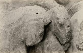 The Treasury of the Siphnians at Delphi. Studies in the History and Criticism of Sculpture, Volume IV