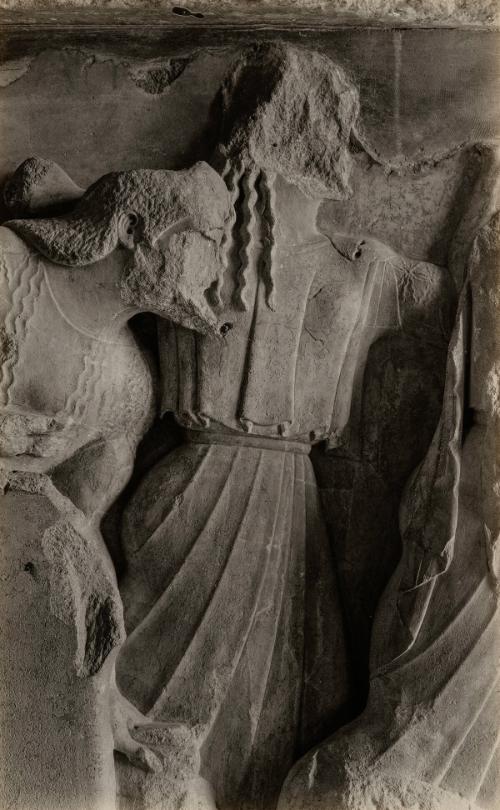The Treasury of the Siphnians at Delphi. Studies in the History and Criticism of Sculpture, Volume IV