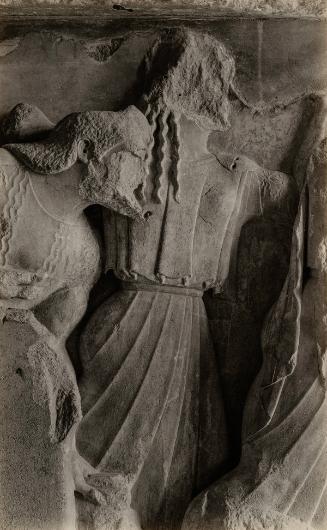 The Treasury of the Siphnians at Delphi. Studies in the History and Criticism of Sculpture, Volume IV