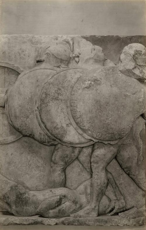 The Treasury of the Siphnians at Delphi. Studies in the History and Criticism of Sculpture, Volume IV