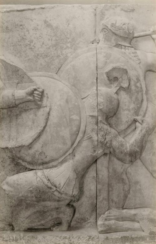 The Treasury of the Siphnians at Delphi. Studies in the History and Criticism of Sculpture, Volume IV