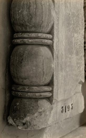 The Treasury of the Siphnians at Delphi. Studies in the History and Criticism of Sculpture, Volume IV