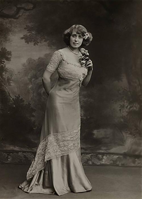 Mistinguett