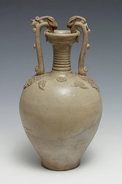 Amphora with Dragon-head Handles