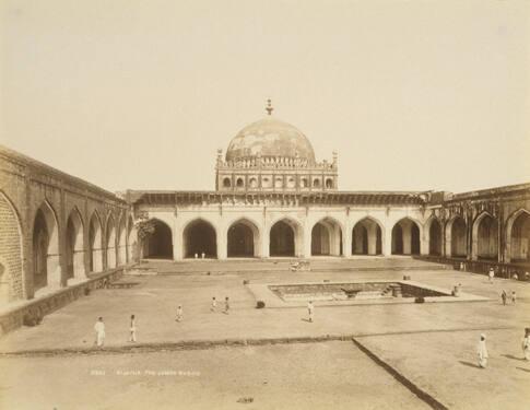 Bijapur. The Jumma Musjid.