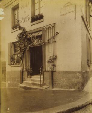 Rue de la Montagne Saint Genevieve, Paris, "Marchand du Vin"